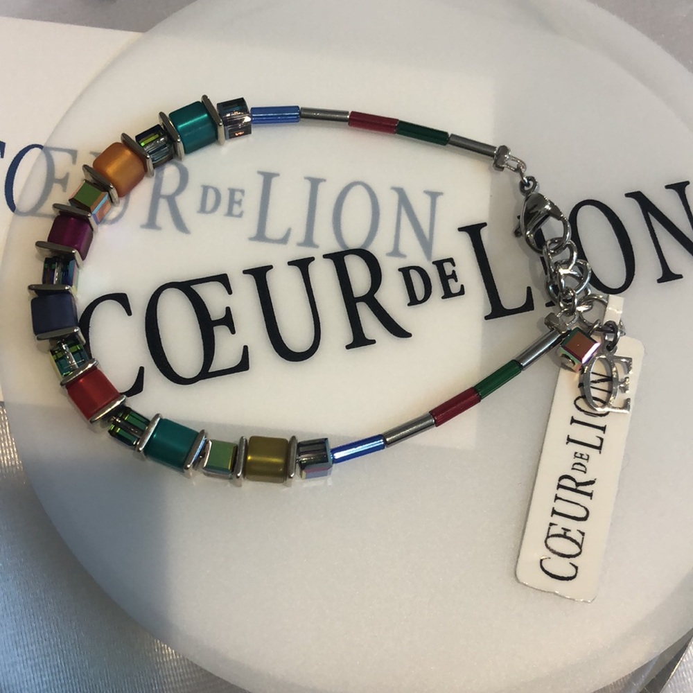 Polaris and Cat Eye Crystal Cube Bracelet-Boutique